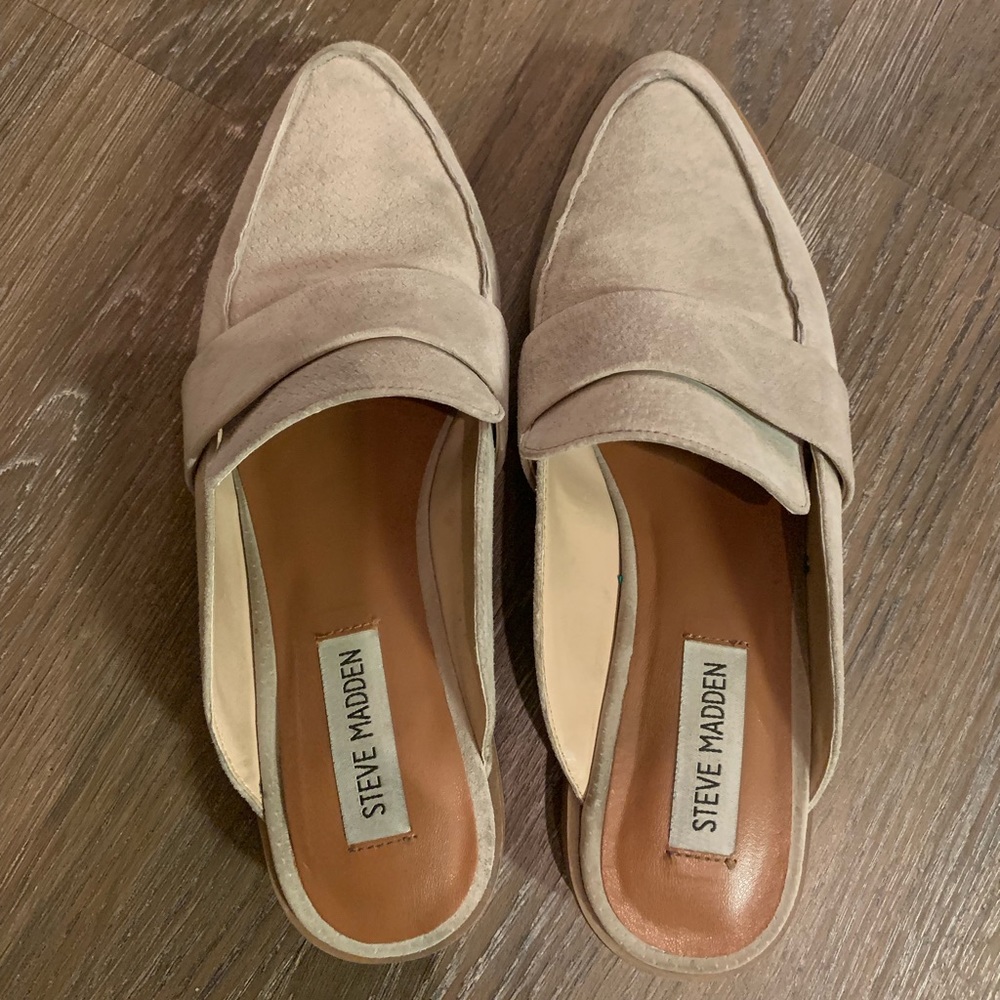 USED mule loafers
